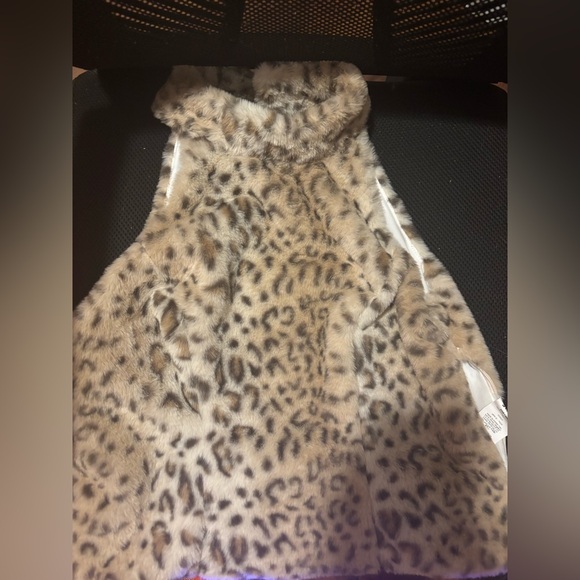 Fur top - Picture 1 of 3